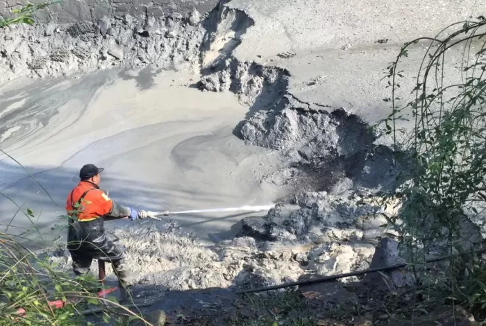 Sludge Solidification Agent