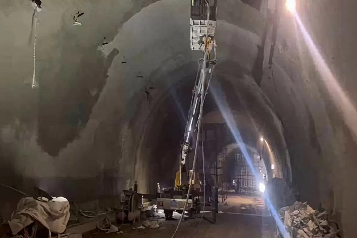 UHPC Shotcrete - Sprayable Ultra-High Performance Concrete