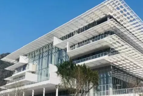 Wenzhou-Kean University Student Learning & Activity Center – UHPC Façade & Stair Project